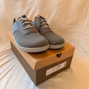 OluKai Men’s Sneakers Size 13 Gray Mesh Casual Shoes NWT